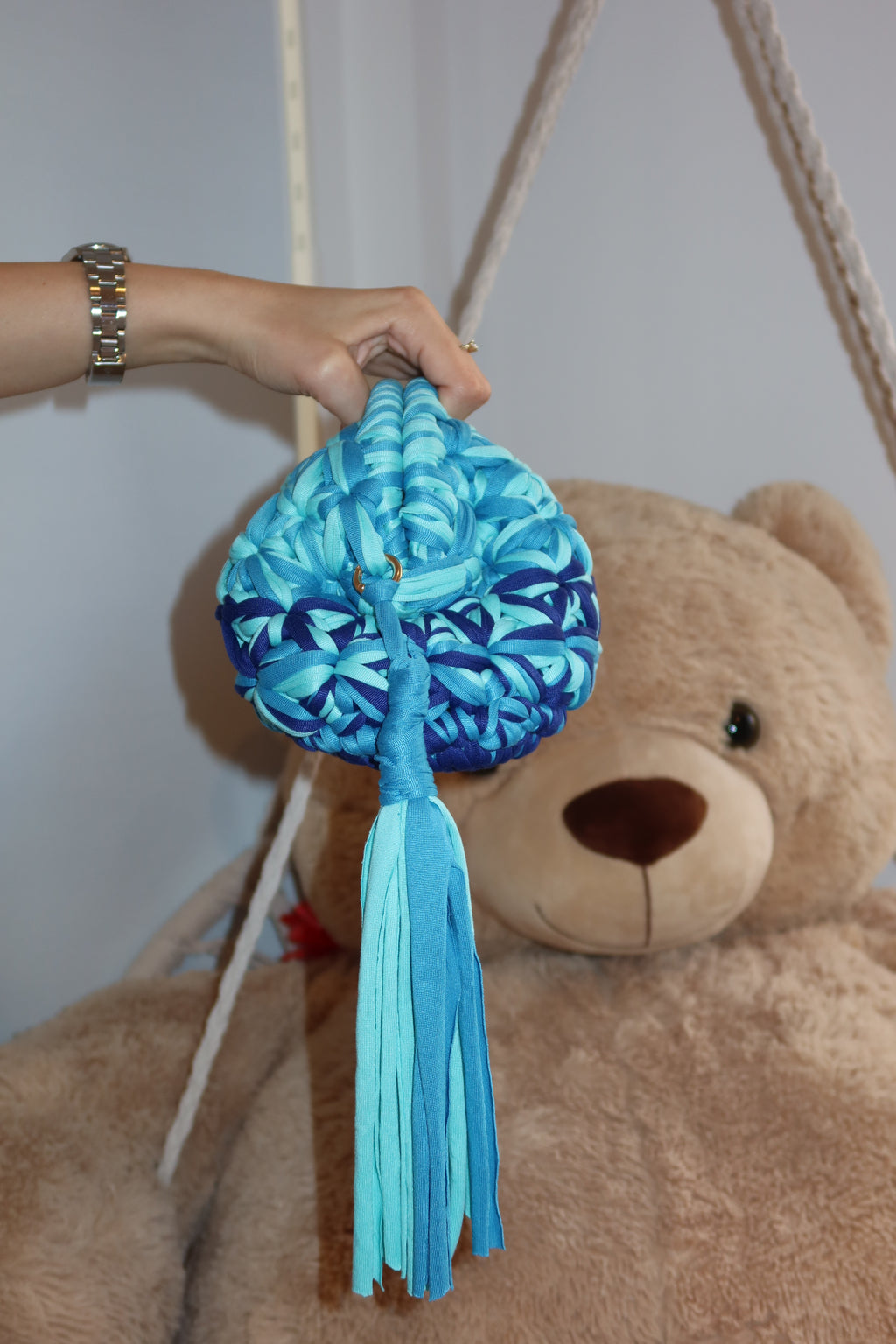 Borsa crochet mix azzurra