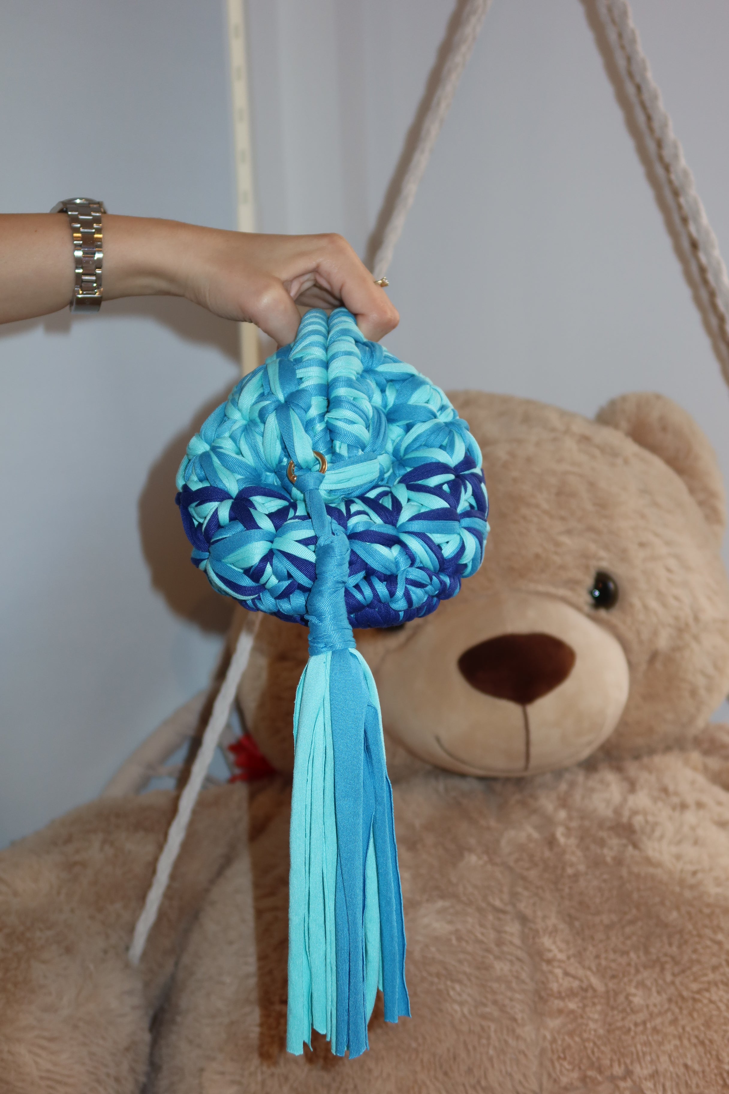 Borsa crochet mix azzurra