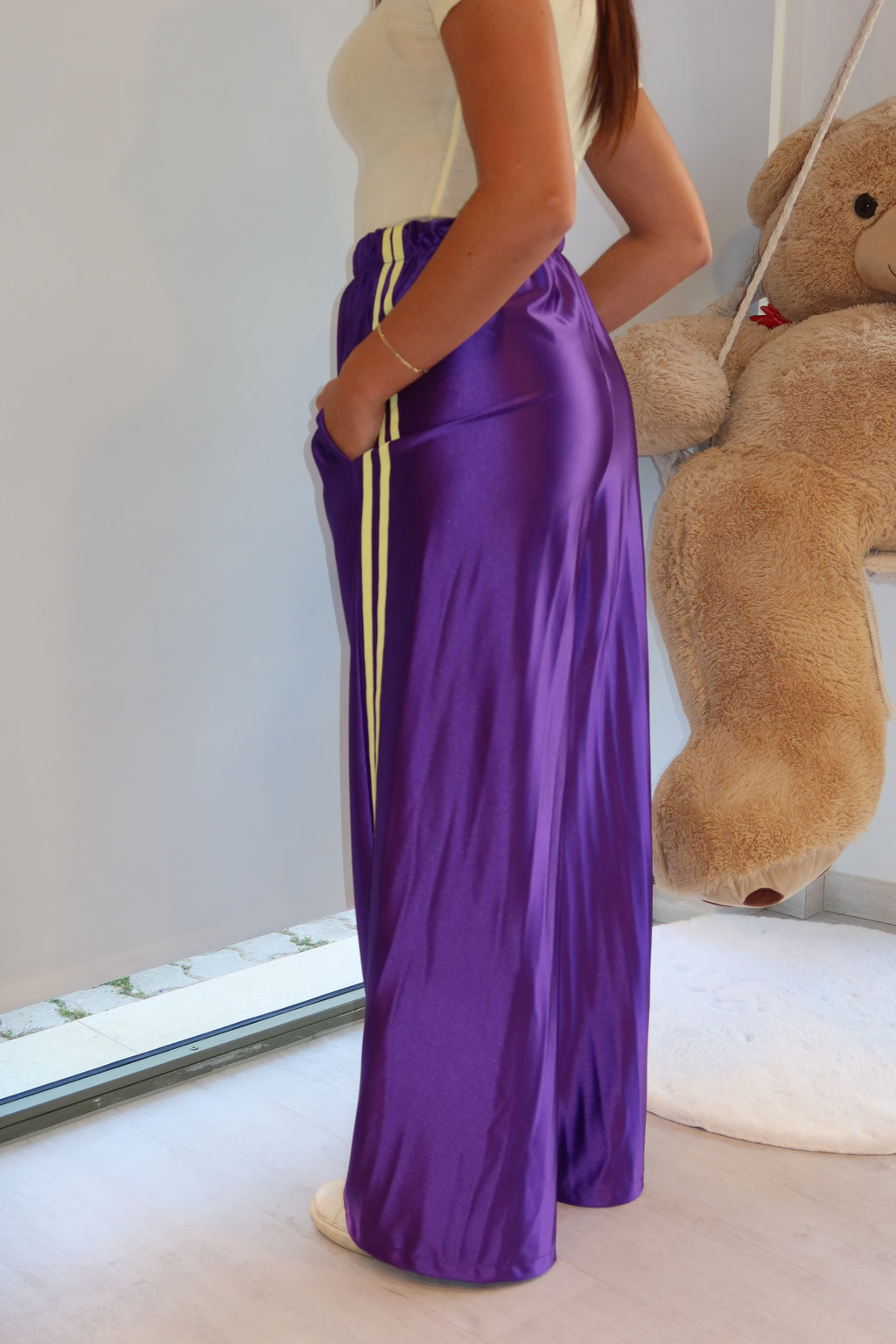 Pantalone elasticizzato satin viola