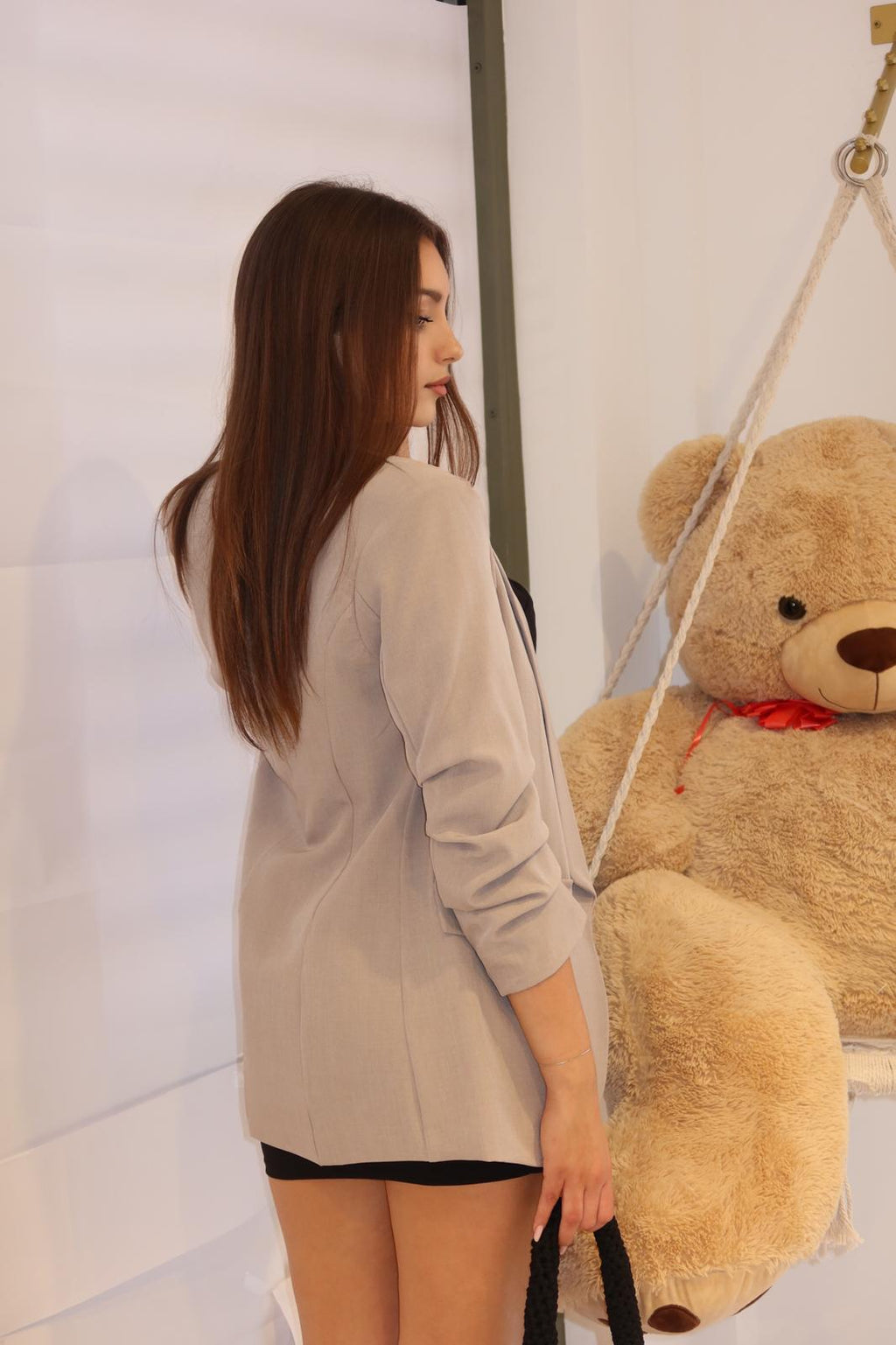 Blazer con manica arricciata