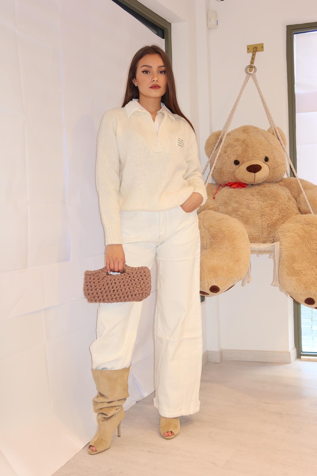 Maglioncino con camicetta