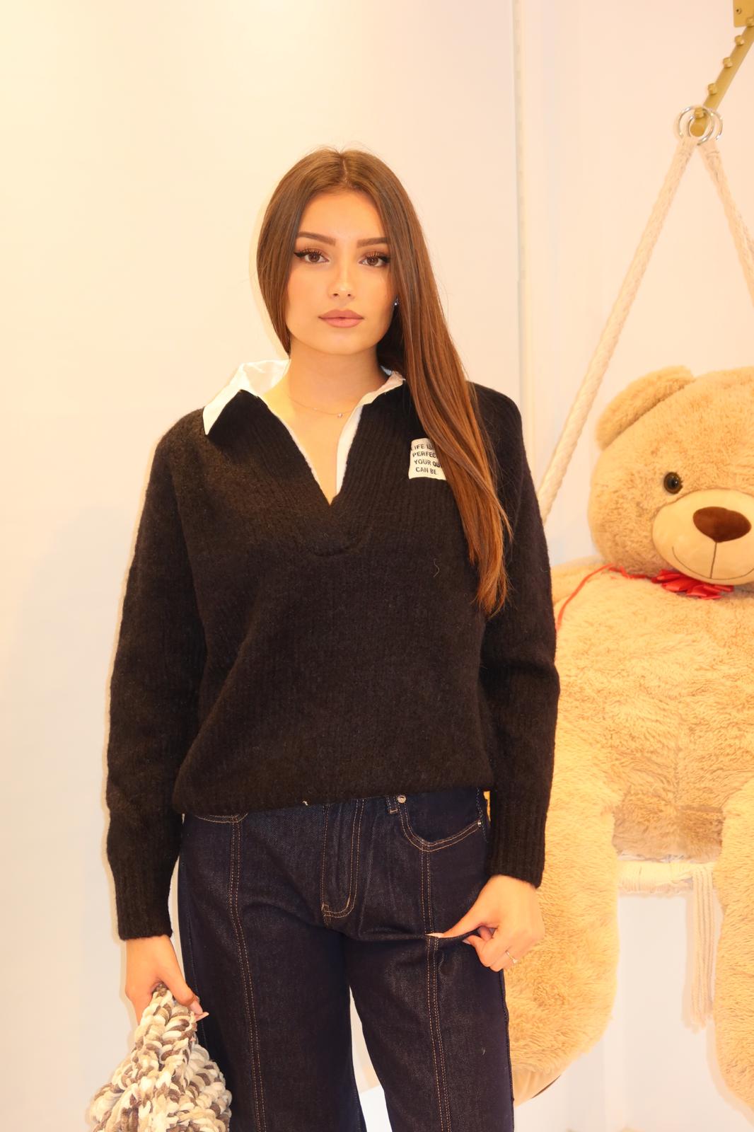 Maglioncino con camicetta